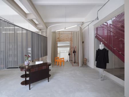 Ão Ateliê/ Showroom